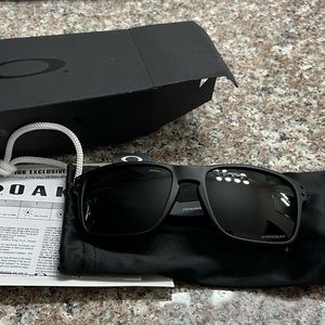 Oakley Holbrook Prizm sunglasses